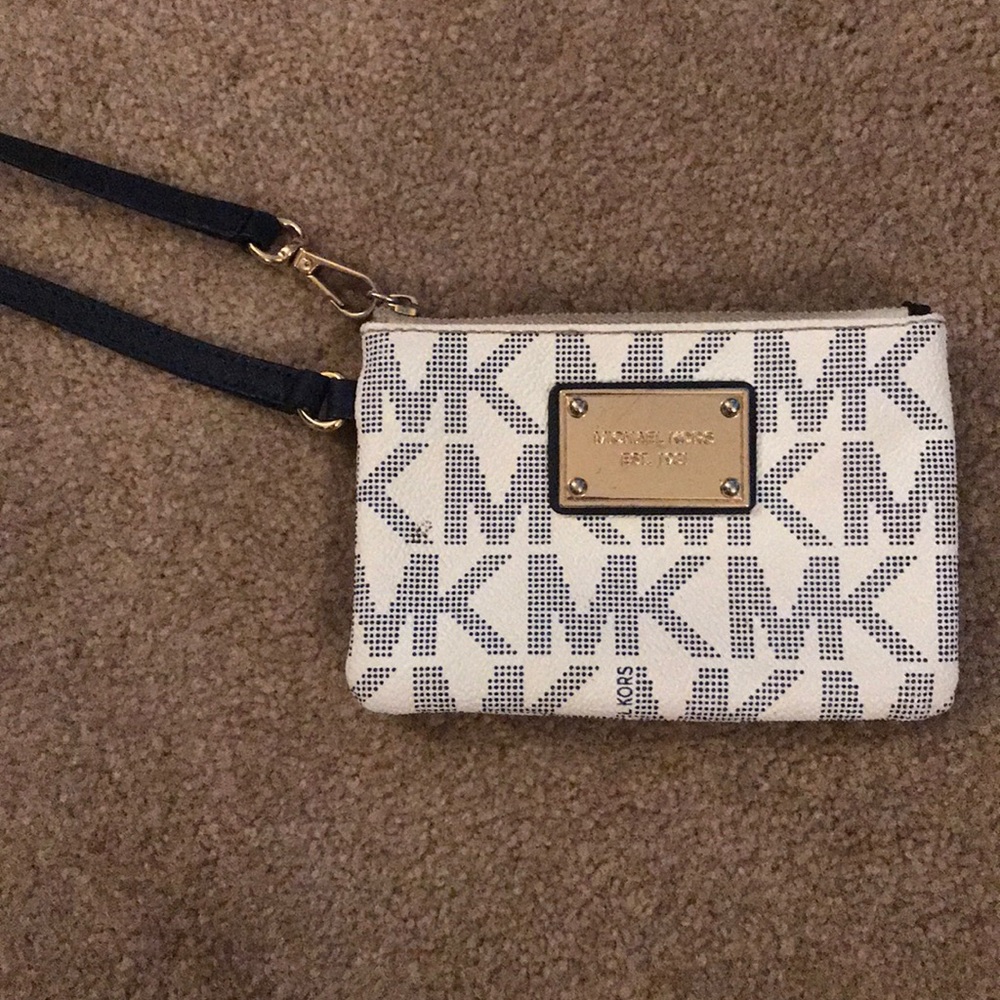 Michael Kors Wristlet